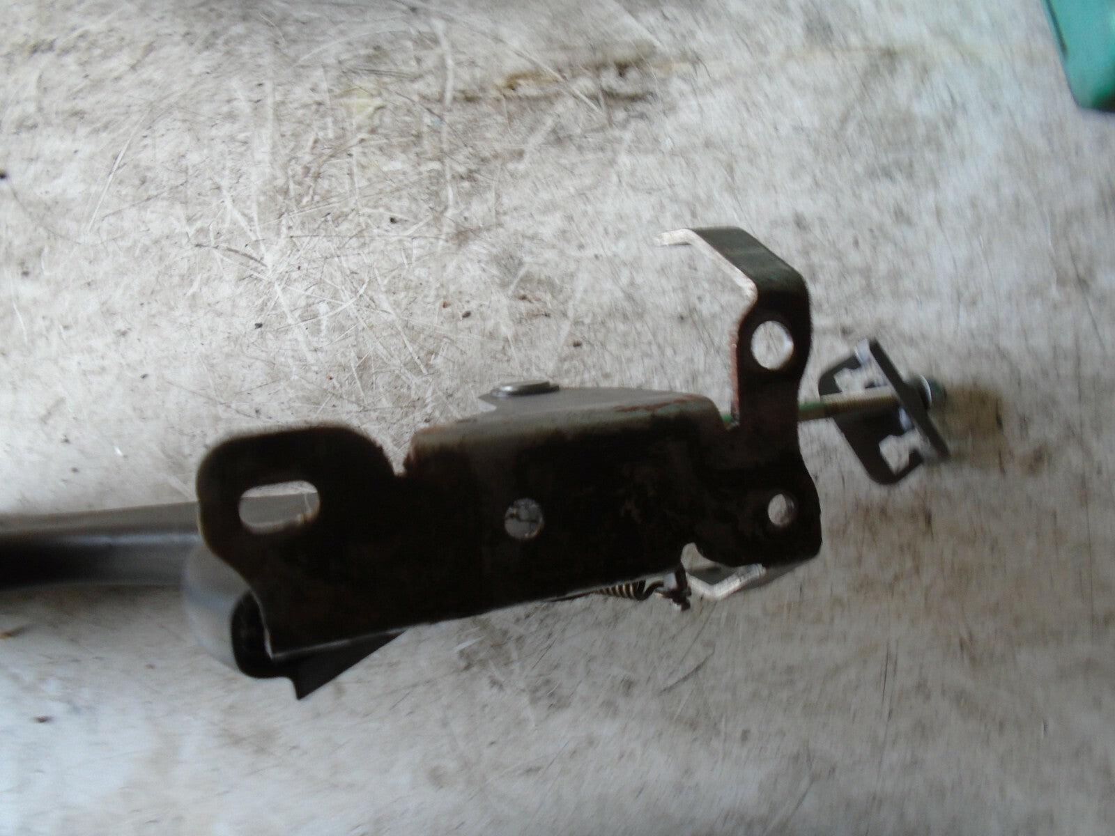 RENAULT CAPTUR 2018 MK1 HANDBRAKE LEVER