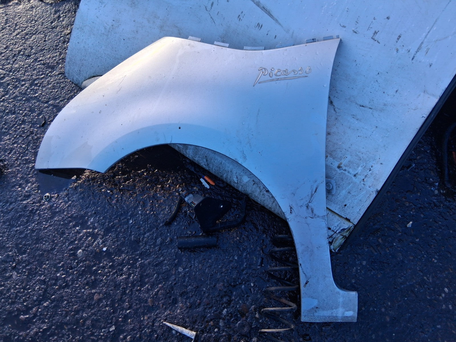 2008 CITROEN C4 PICASSO NS PASSENGER SIDE FRONT WING PANEL SILVER