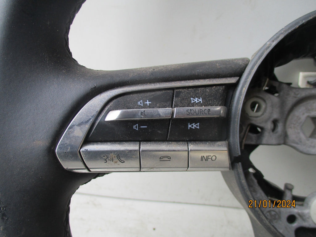 MAZDA 3 MK4 2020 MULTIFUNCTION LEATHER STEERING WHEEL CONTROLS