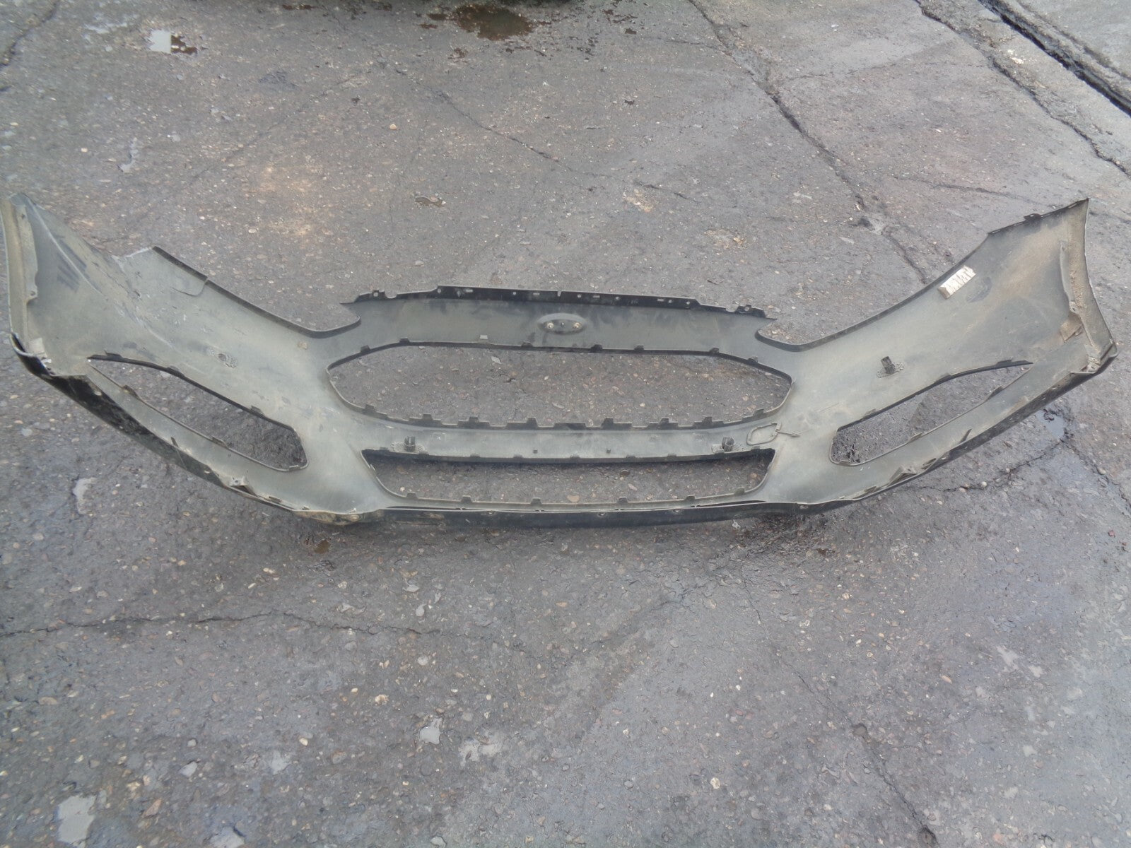 FORD MONDEO MK5 2015-2018 FRONT BUMPER GREY DAMAGED