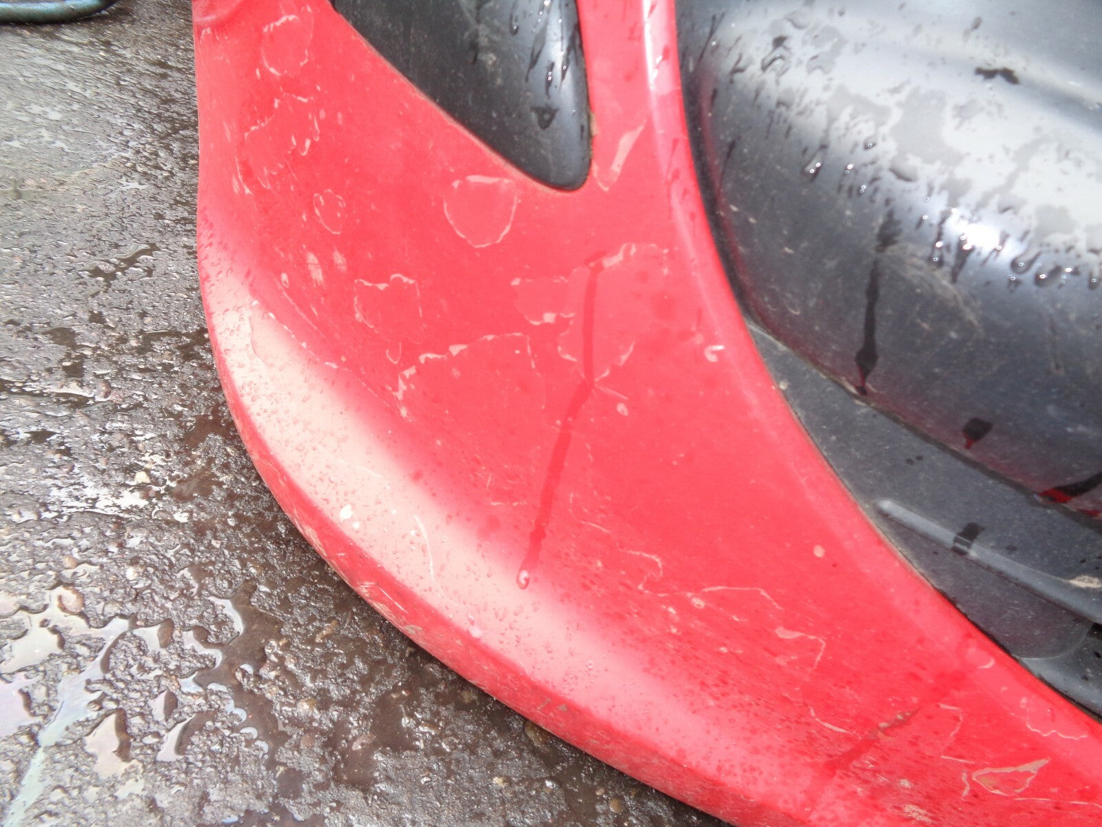 PEUGEOT 207 2006 FRONT COMPLETE BUMPER DAMAGED BRACKET RED