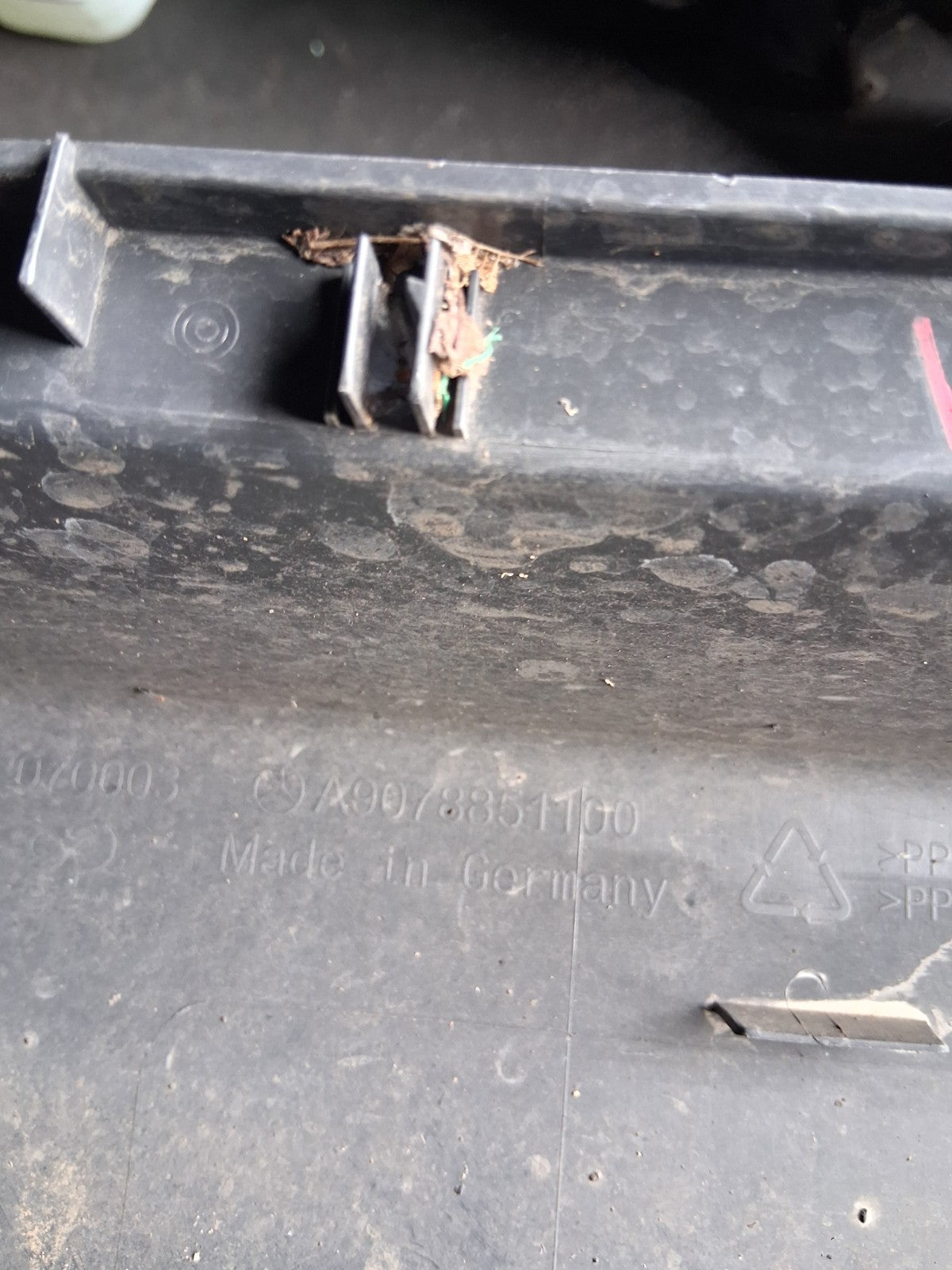 2023 MERCEDES SPRINTER REAR BUMPER GUIDE STEP COVER PANEL TRIM A9078851100