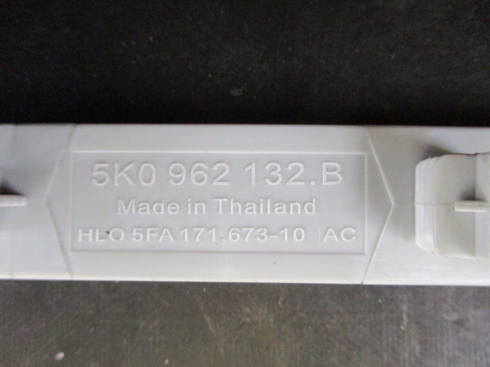VOLKSWAGEN TIGUAN MK1 2016 ANTENNA KEYLESS ENTRY PERMISSION SENSOR 5K0962132B