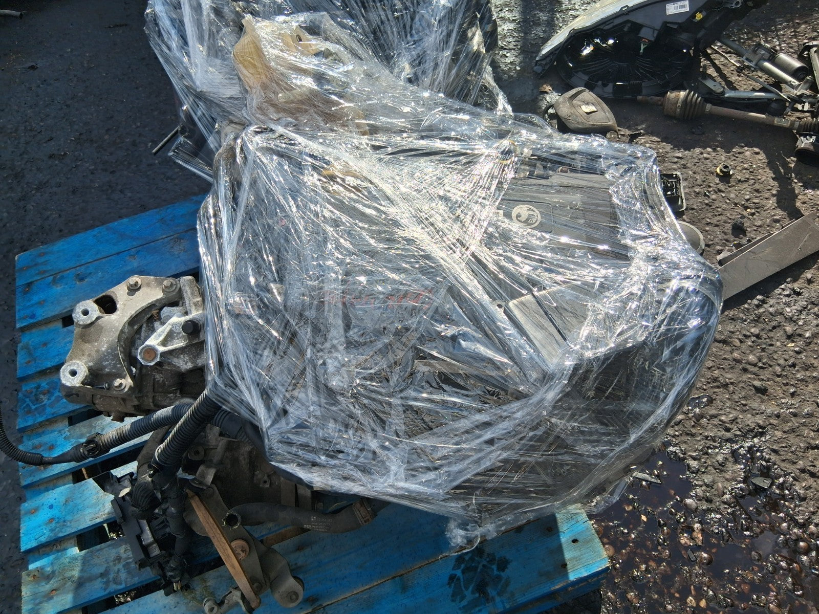2015 VAUXHALL CORSA E 1.4 PETROL COMPLETE ENGINE B14XER