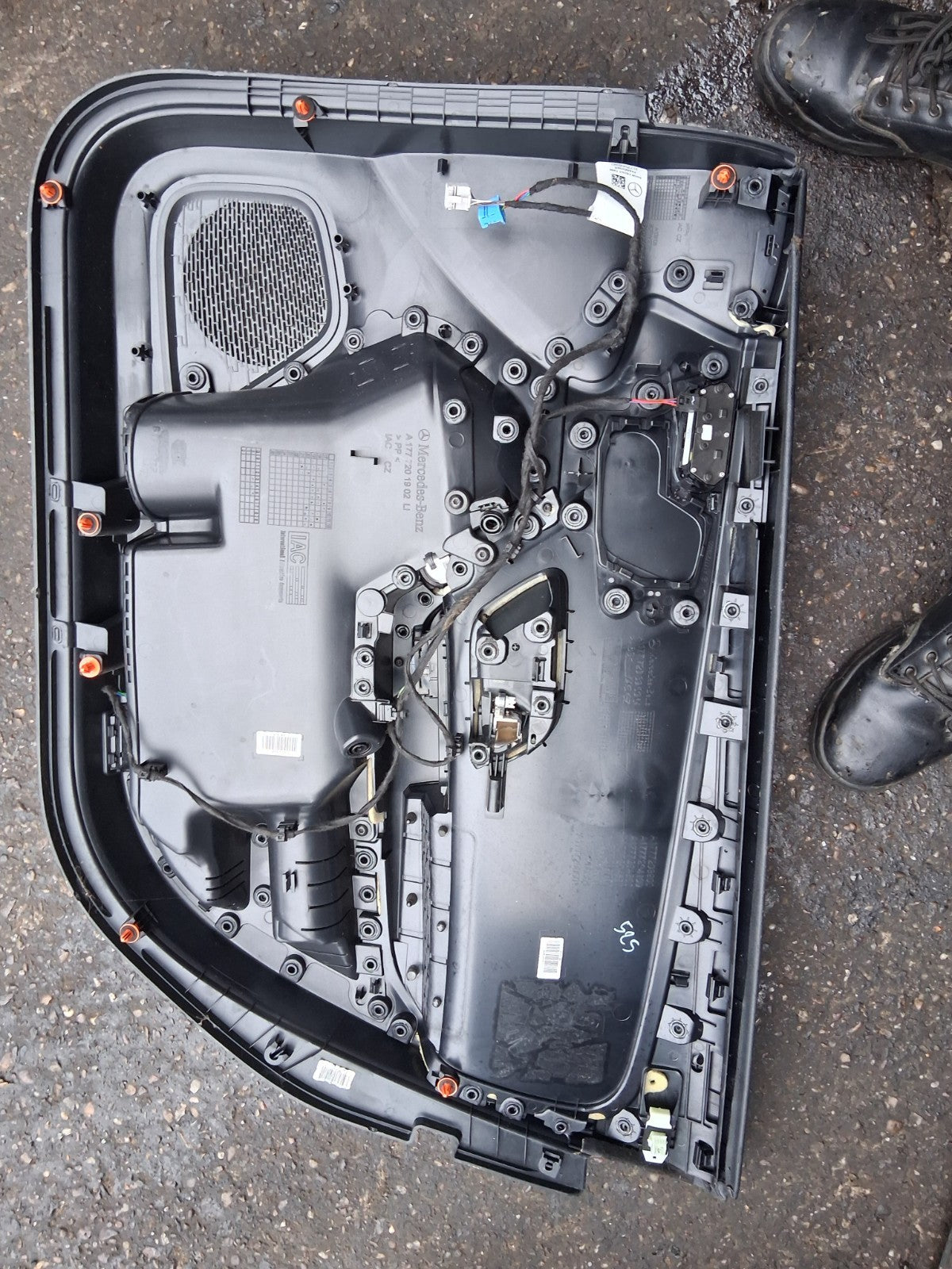 2021 MERCEDES A CLASS SALOON V177 NSF PASSENGER FRONT LEFT DOOR CARD A1777203900