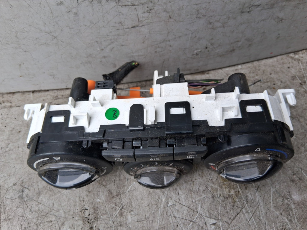 2012 PEUGEOT 208 AC HEATER CLIMATE CONTROL SWITCH PANEL