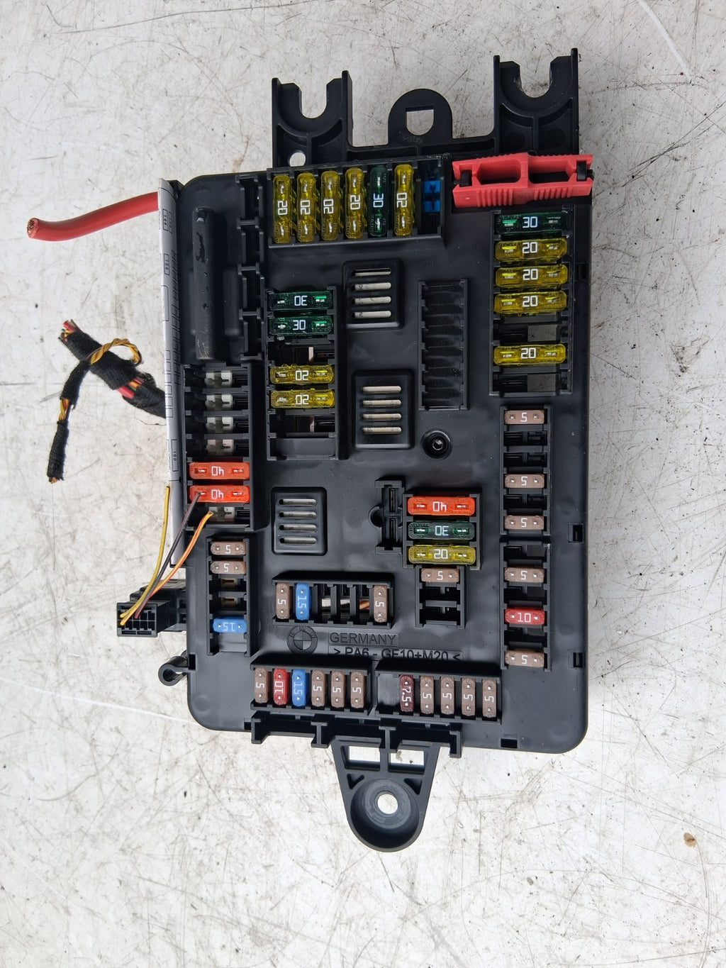 2014 BMW 3 SERIES F31 F30 RELAY FUSE BOX 9337880