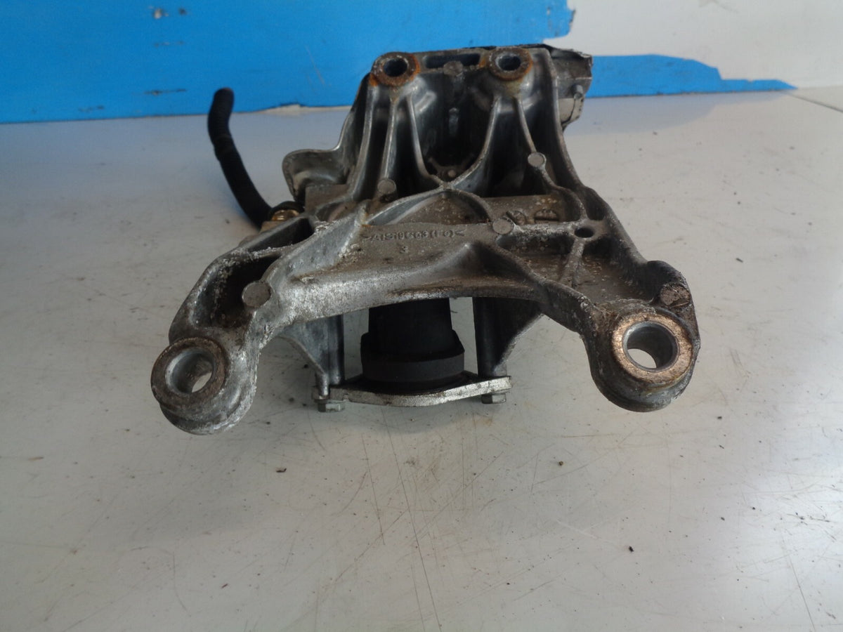 AUDI A5 8W6 2017 FRONT STRUT MOUNT ENGINE HOLDER SUPPORT 4M0199308AD
