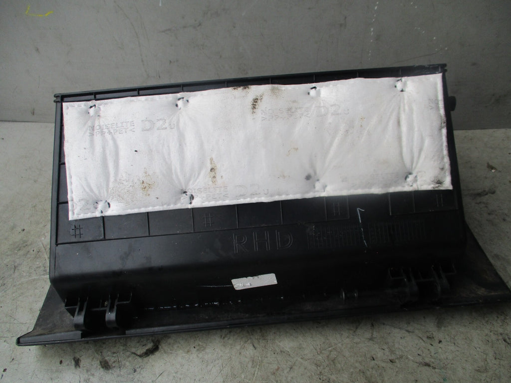 2015 KIA CEED COMPARMENT GLOVEBOX
