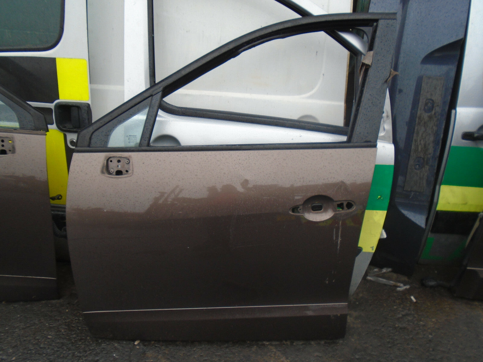 RENAULT SCENIC MK3 2012 NSF PASSENGER SIDE FRONT BARE DOOR SHELL BRONZE