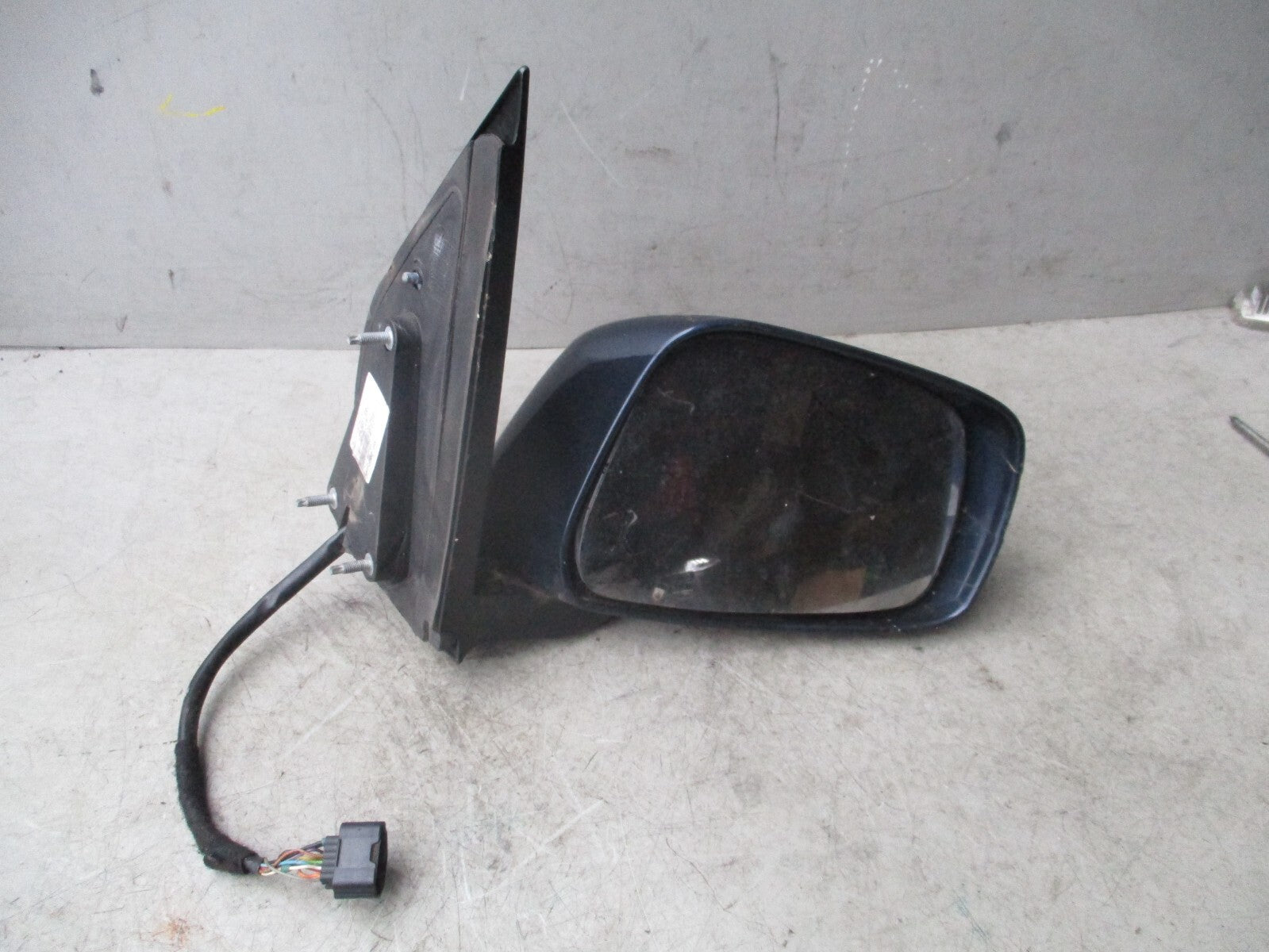 NISSAN PATHFINDER R51 2006 OS DRIVER SIDE FRONT MANUAL FOLD WING MIRROR BLUE
