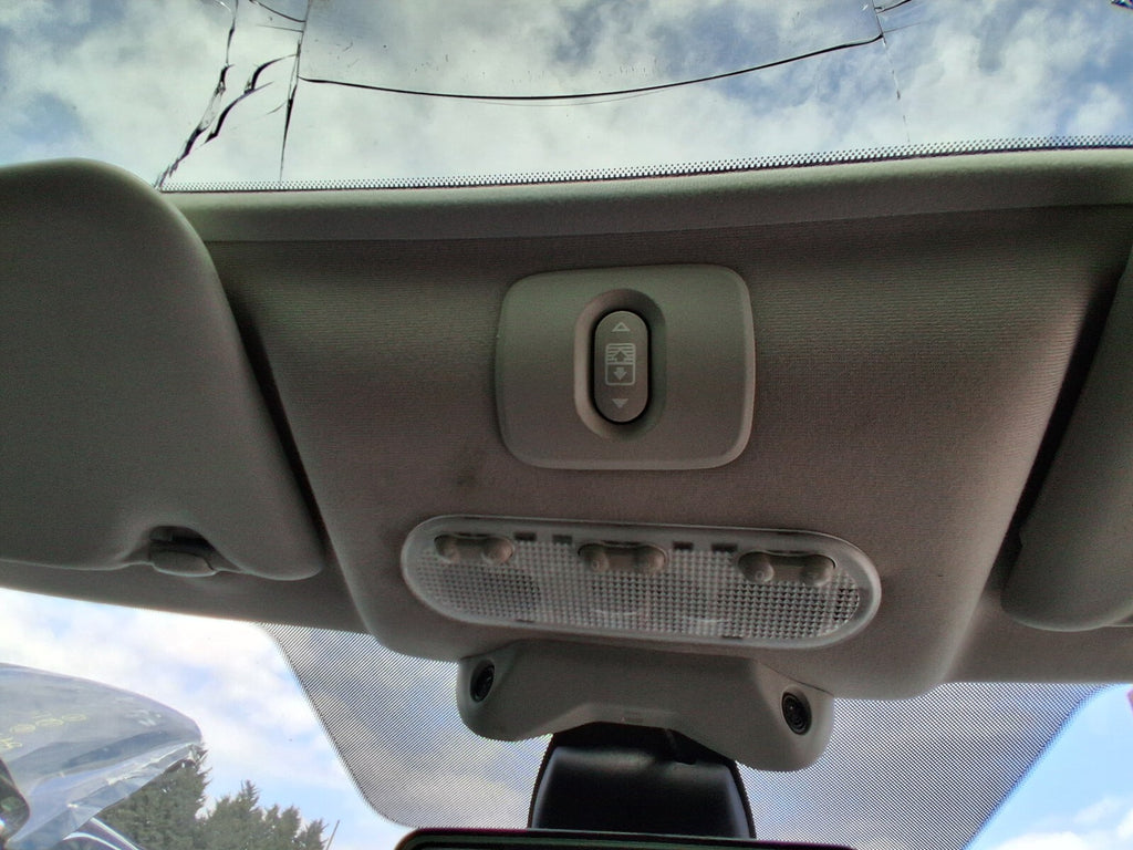 2013 NISSAN QASHQAI J10 FRONT INTERIOR ROOF READING LIGHT PANEL