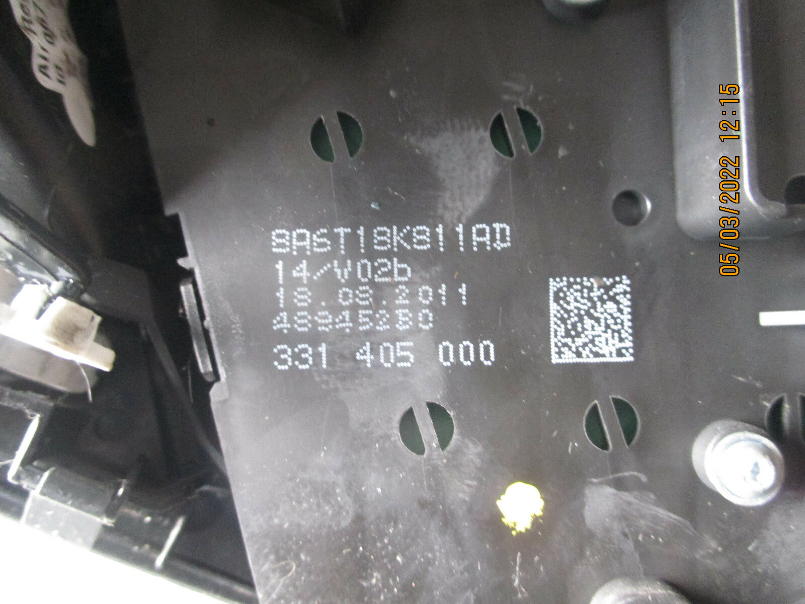 FORD FIESTA 2011 MK7 CENTRE DASH STEREO SYSTEM AND AIR VENTS 8A61T18K811