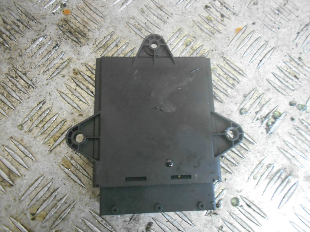 VAUXHALL VECTRA C 2002 DOOR CONTROL MODULE 13111456 12 111 456