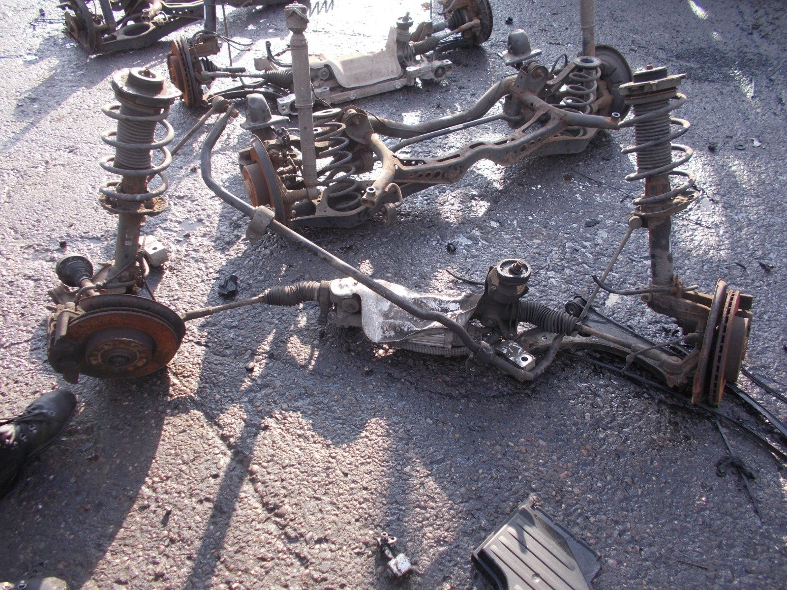 AUDI A3 8PA (MK2) SPORTBACK 2004-2012 2.0 TDI FRONT SUSPENSION HUBS LEGS SHOCKS