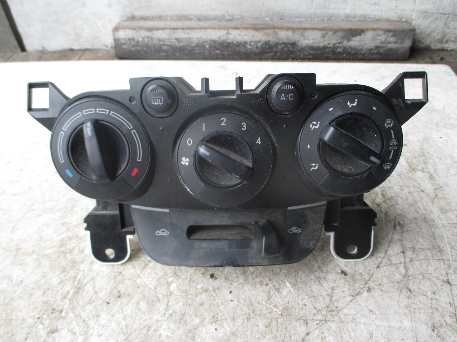 MAZDA 2 2008 MK2 HEATER CONTROL UNIT