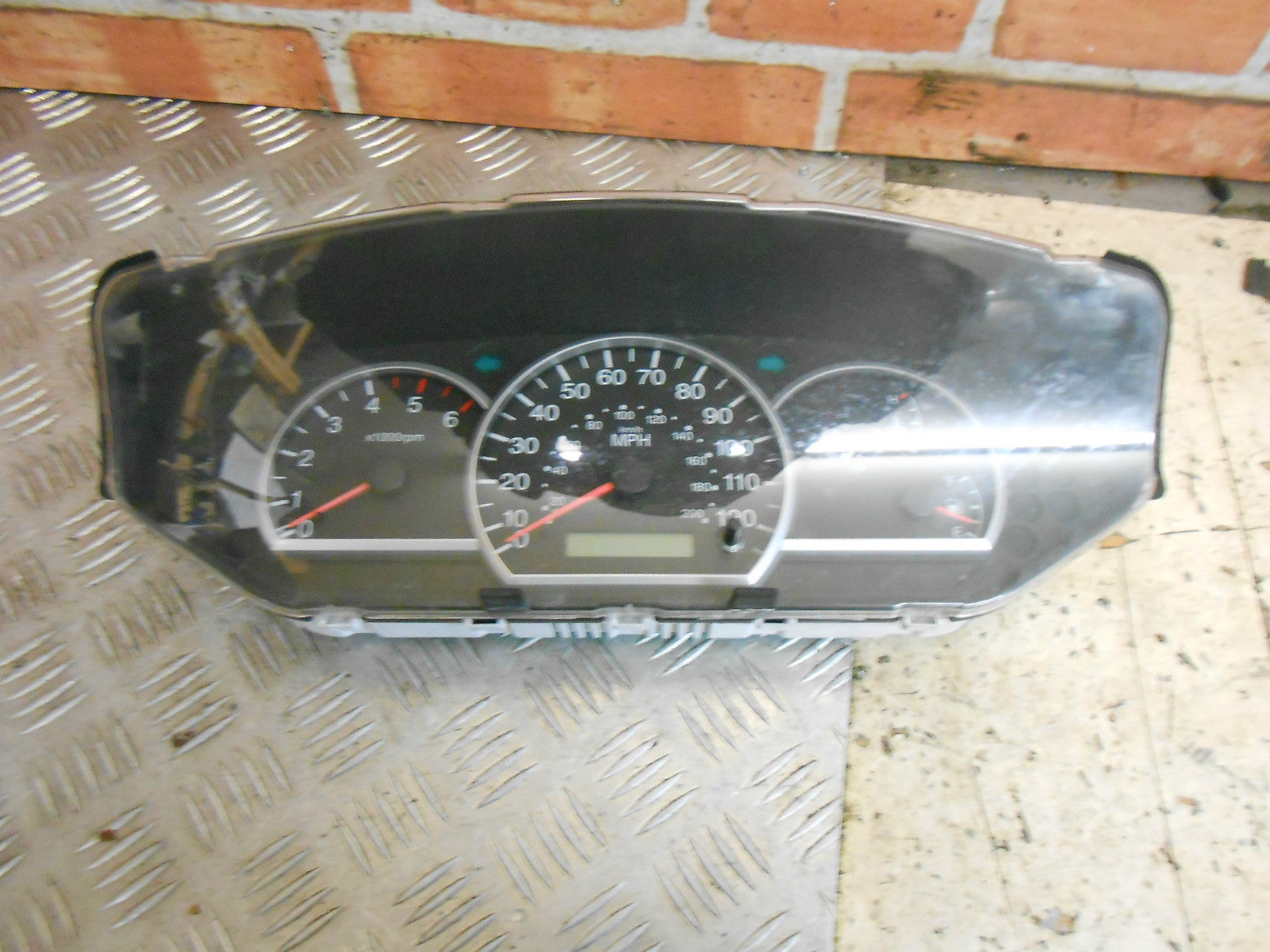KIA CARENS MK2 2003 2.0 CRDI (D4EA) CLOCKS SPEEDO INSTRUMENT CLUSTER OK2KL554530