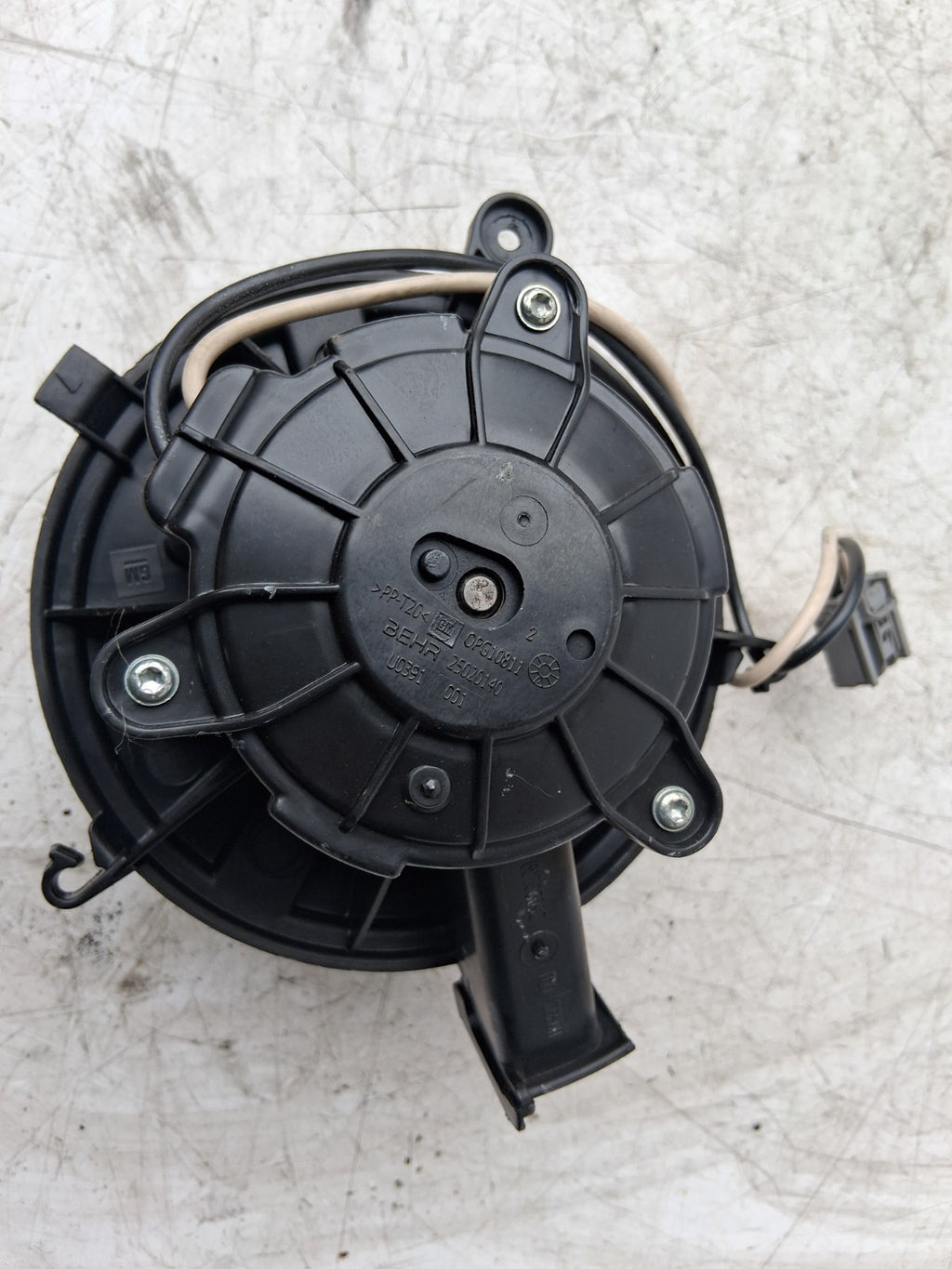 2013 VAUXHALL ASTRA J HEATER BLOWER MOTOR FAN U7254002