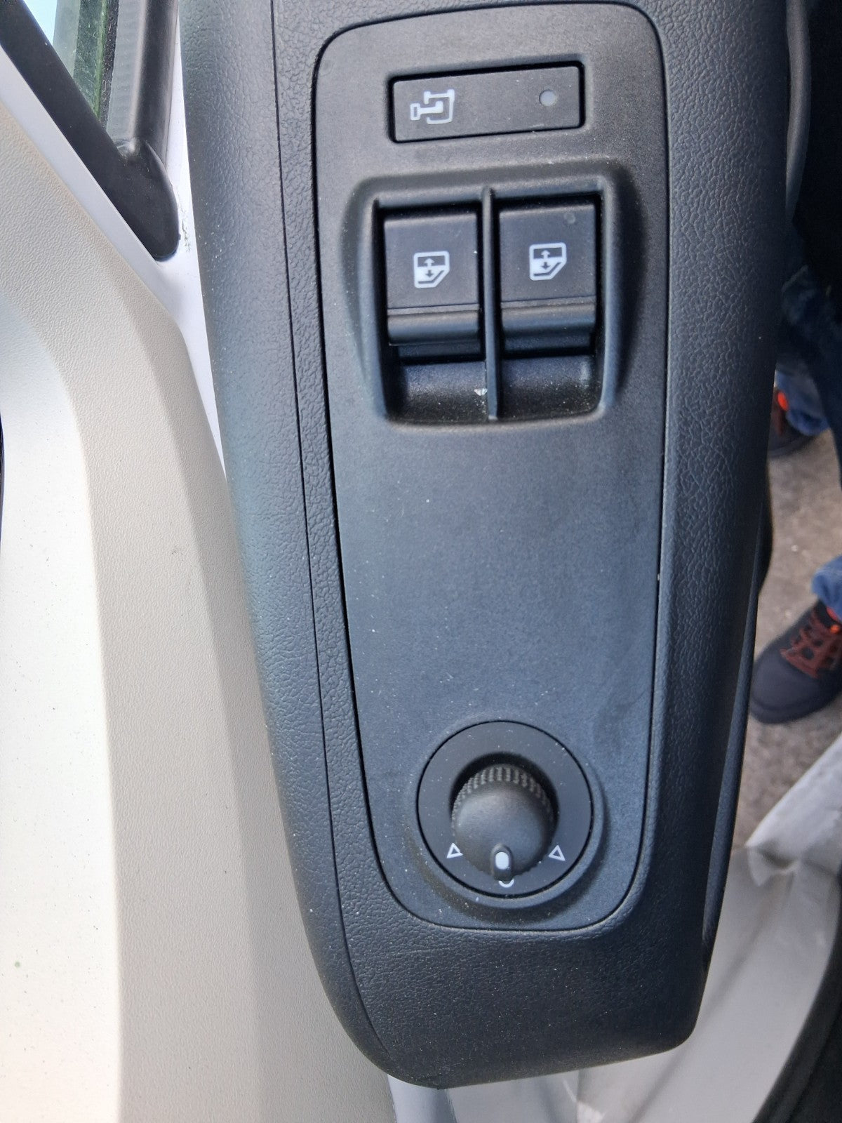 2025 CITROEN RELAY MK3 OSF DRIVER SIDE FRONT WINDOW CONTROL SWITCH