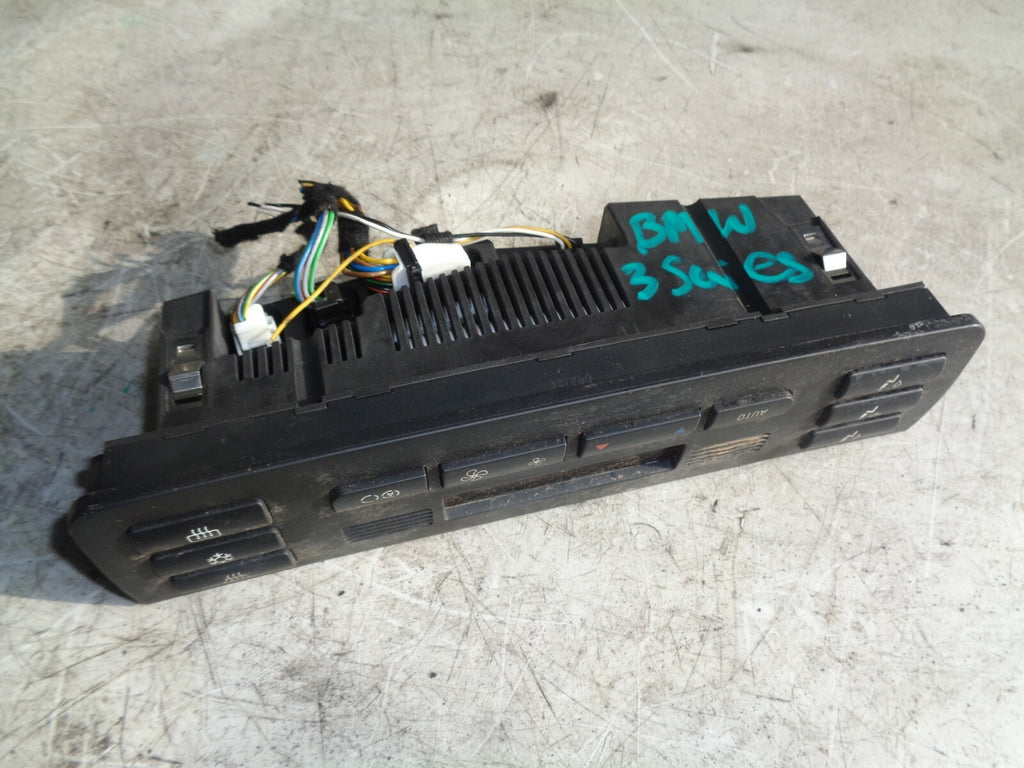 BMW 3 SERIES E46 CLIMATE CONTROL UNIT 6917004