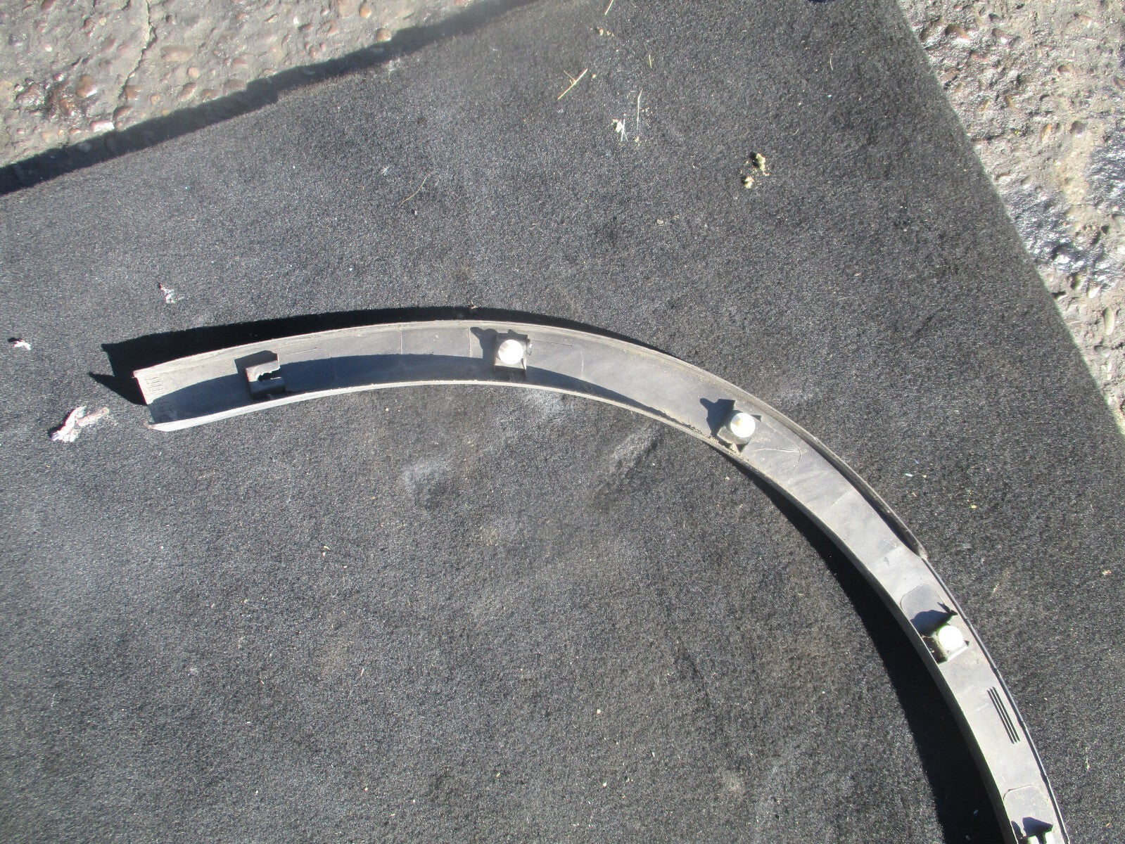 2012 NISSAN QASHQAI J10 OSR DRIVER SIDE REAR WHEEL ARCH MOULDING TRIM 93828BR