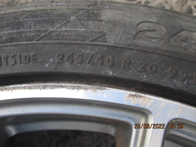 MERCEDES BENZ S CLASS 2019 W222 ALLOY WHEEL TYRE 245/40R20 8.5JX20H2 A2224014000