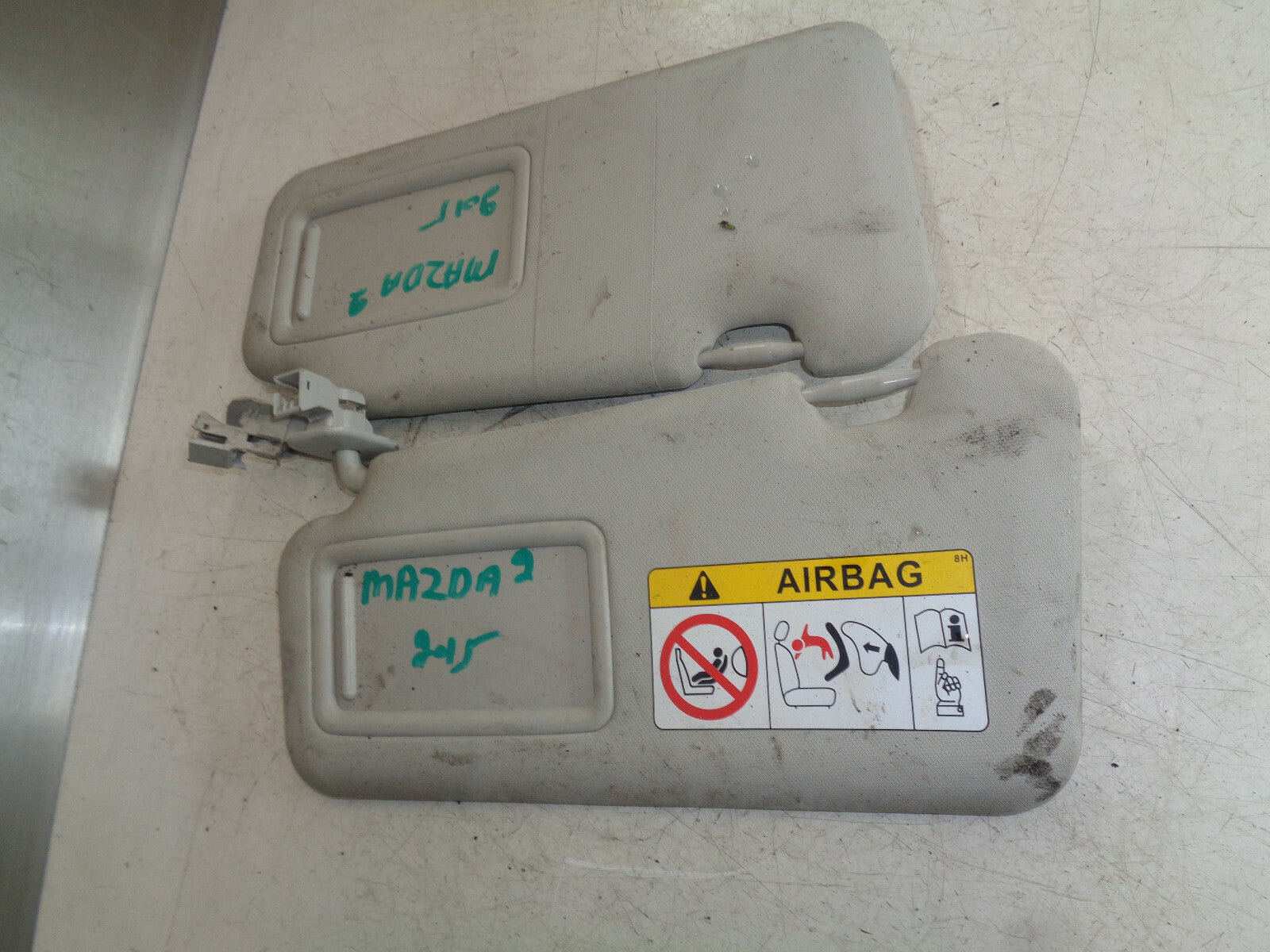 MAZDA 2 MK3 2015 5 DOOR BOTH SIDE SUN VISORS