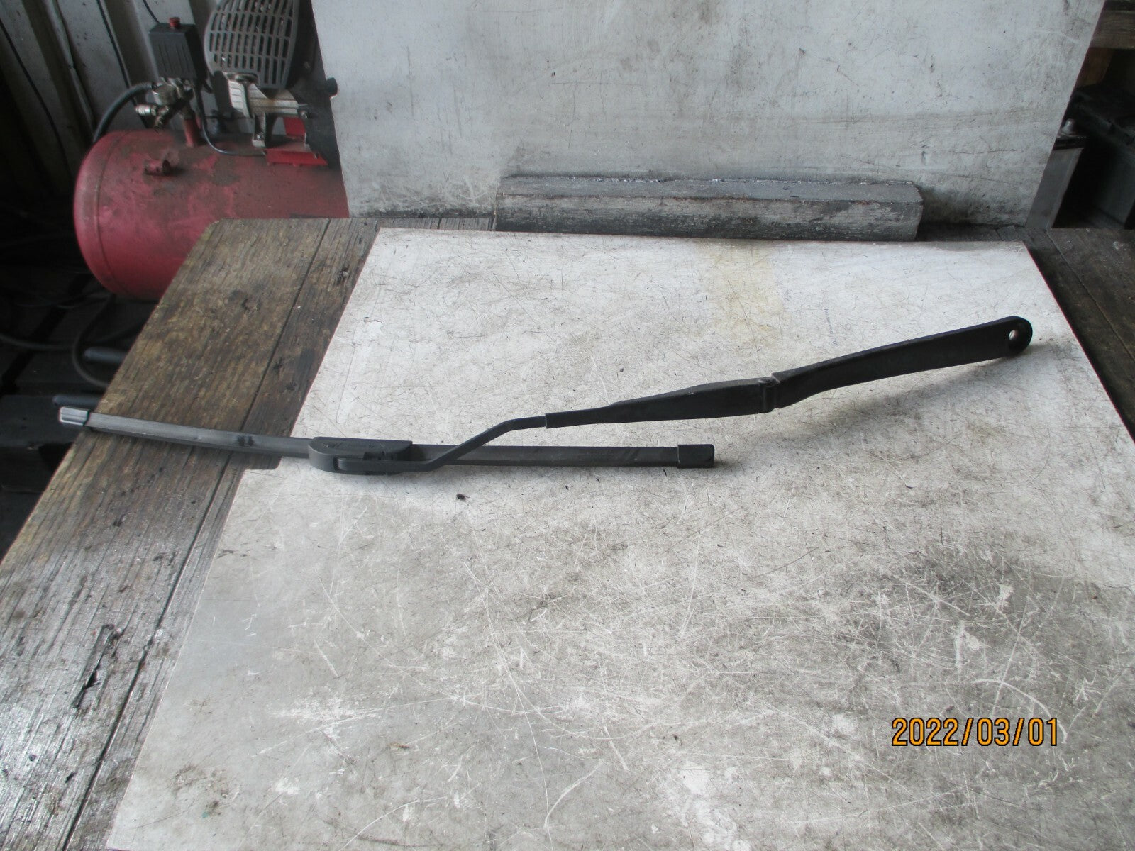 NISSAN JUKE 2015 OSF DRIVER SIDE FRONT WIPER ARM