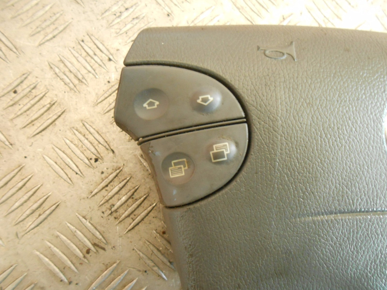 MERCEDES M CLASS ML W163 2002 OS DRIVER SIDE STEERING WHEEL CRASH SAFETY BAG