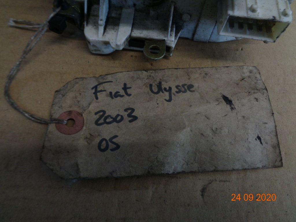 FIAT ULYSSE MK2 2003 2.0 HDI OFF DRIVER SIDE FRONT DOOR LOCK MECH MECHANISM