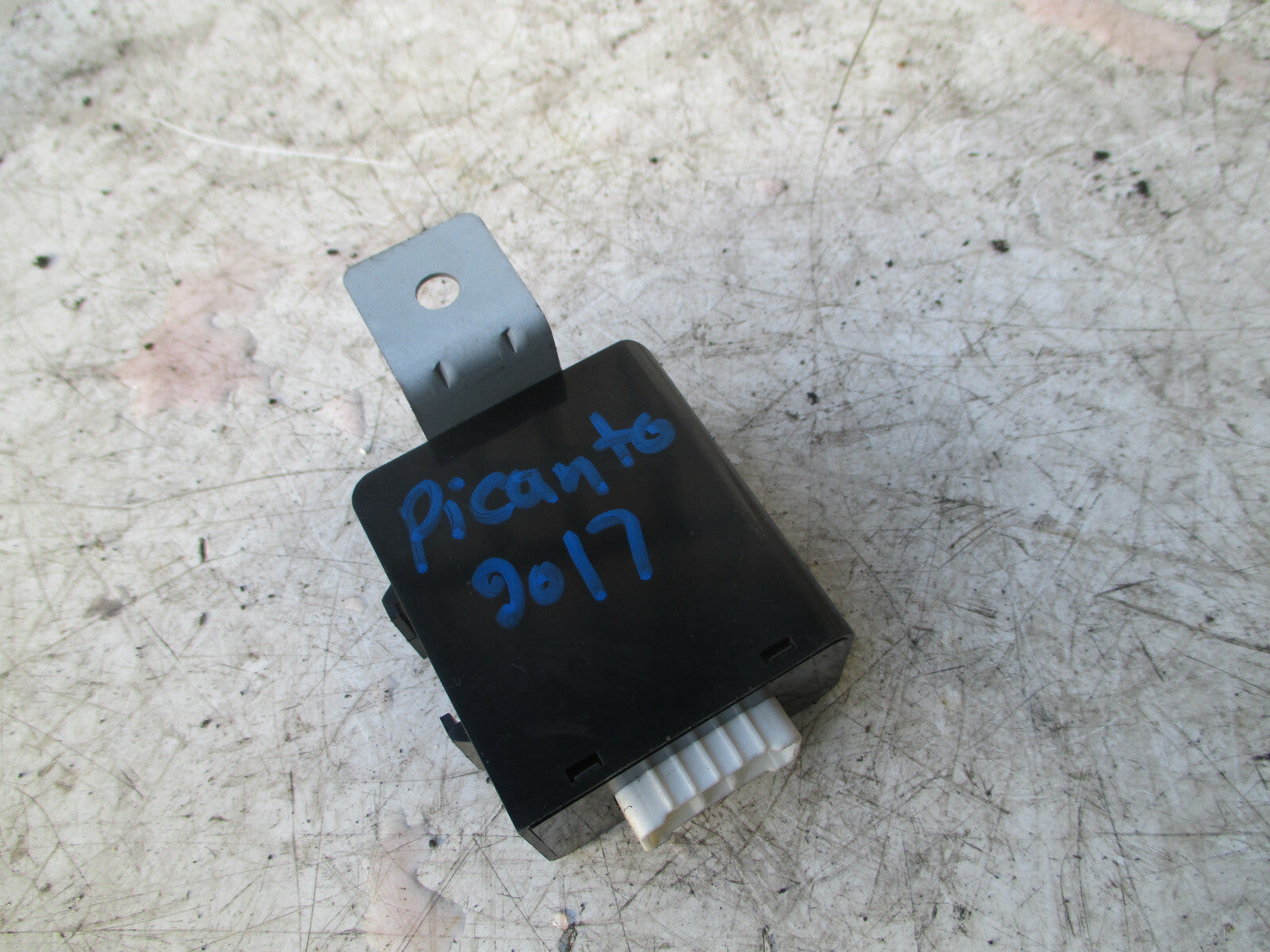 KIA PICANTO 2017 MK2 1.0 PETROL HEATER CONTROL ECU MODULE 954301Y800