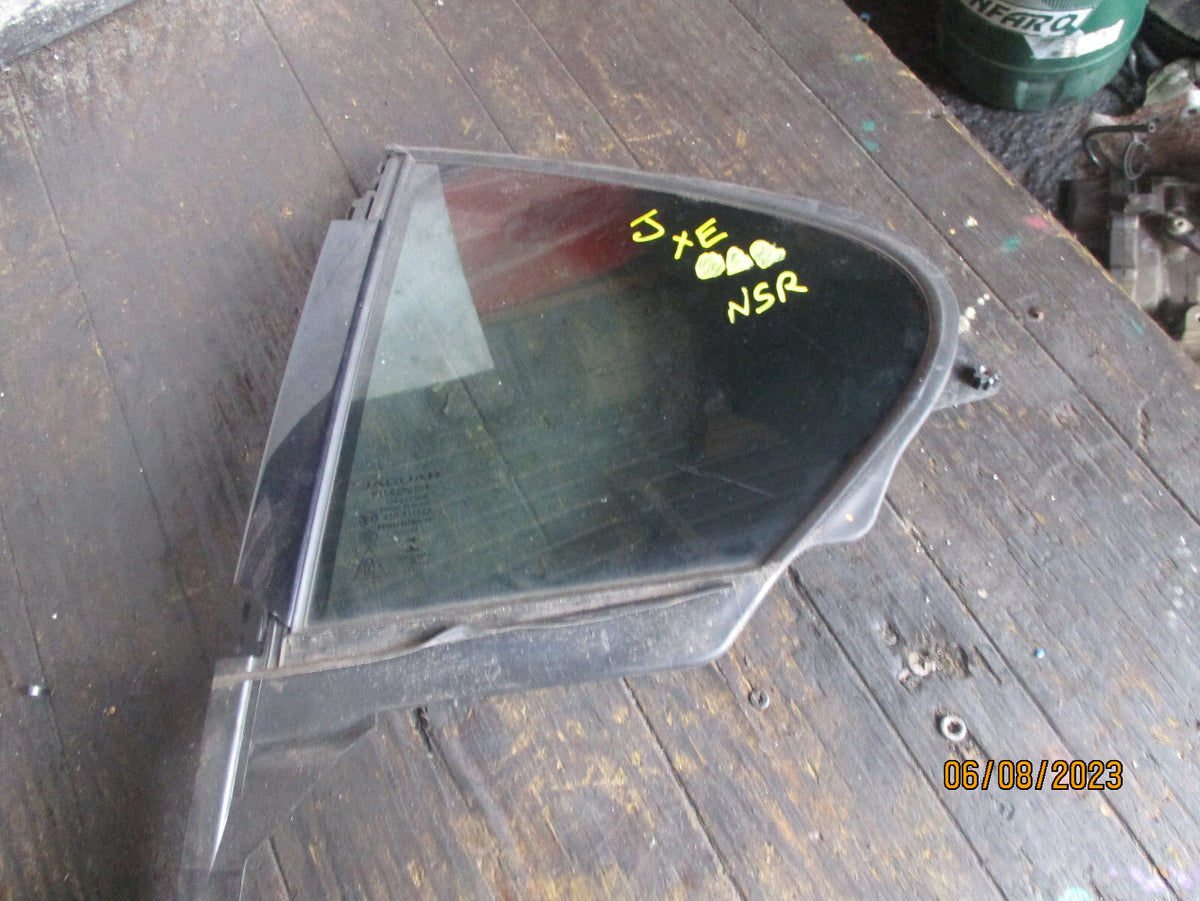 JAGUAR XE 2017 NSR PASSENGER SIDE REAR QUATER WINDOW GLASS