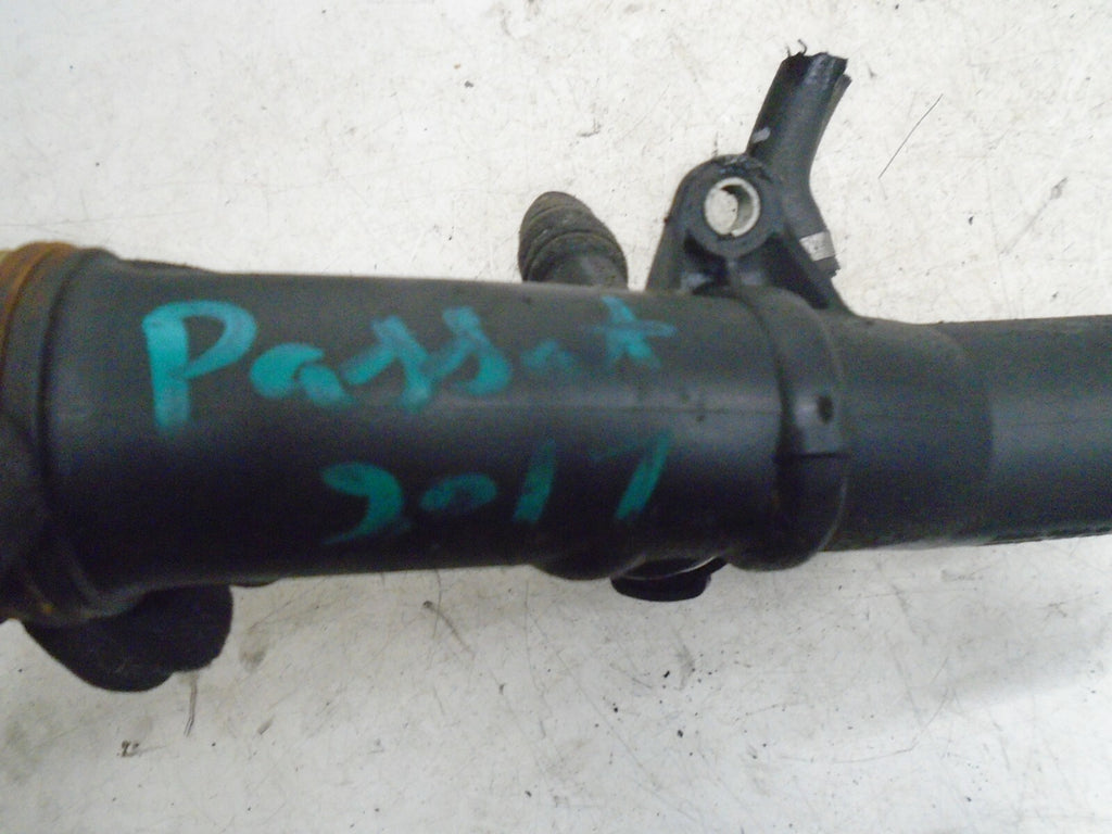 VOLKSWAGEN PASSAT 2017 B8 THERMOSTAT COUPLING COOLANT PIPE 04L121071