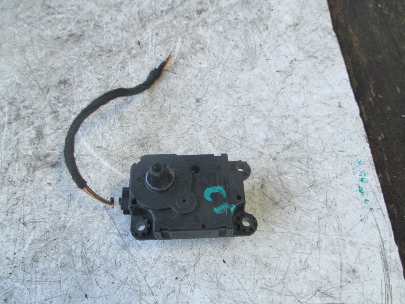 CITROEN C5 AIRCROSS 2019 HEATER FLAP CONTROL MOTOR REGULATOR A21201700 REF 2