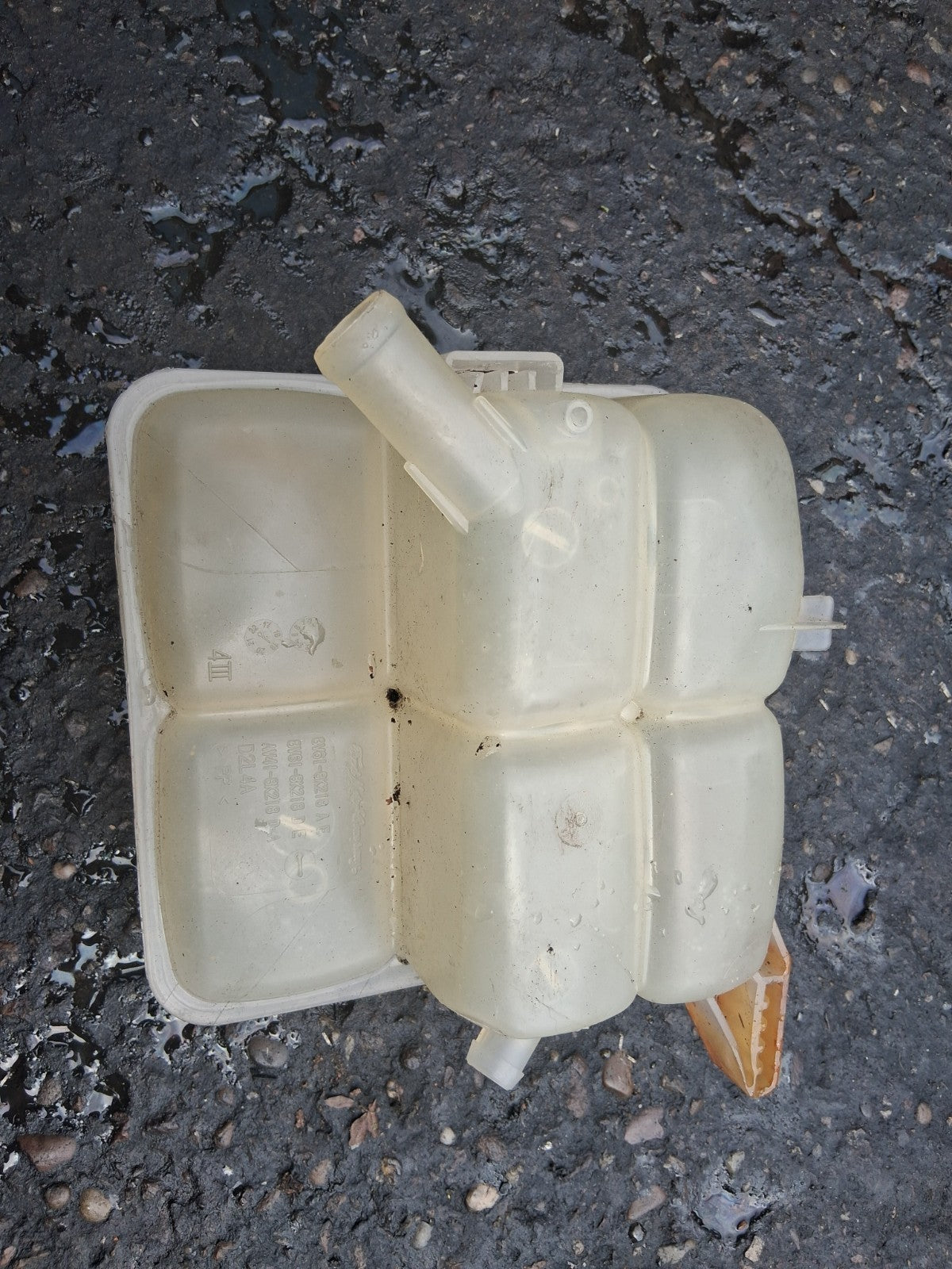2014 FORD FIESTA MK7 COOLANT WATER EXPANSION TANK