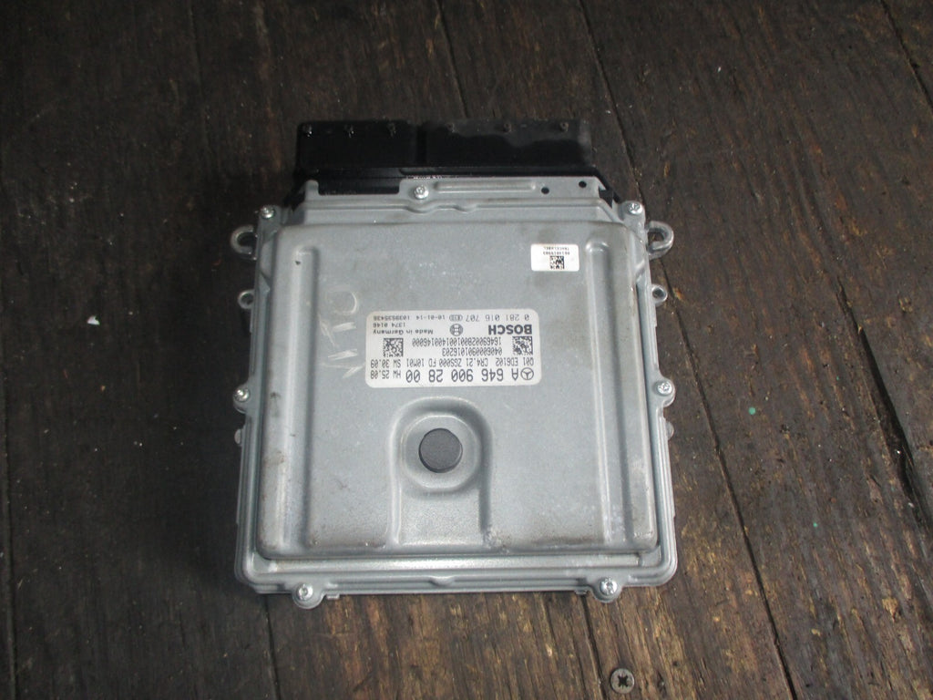 MERCEDES BENZ VITO W639 2010 ECU ENGINE CONTROL MODULE A6469002800