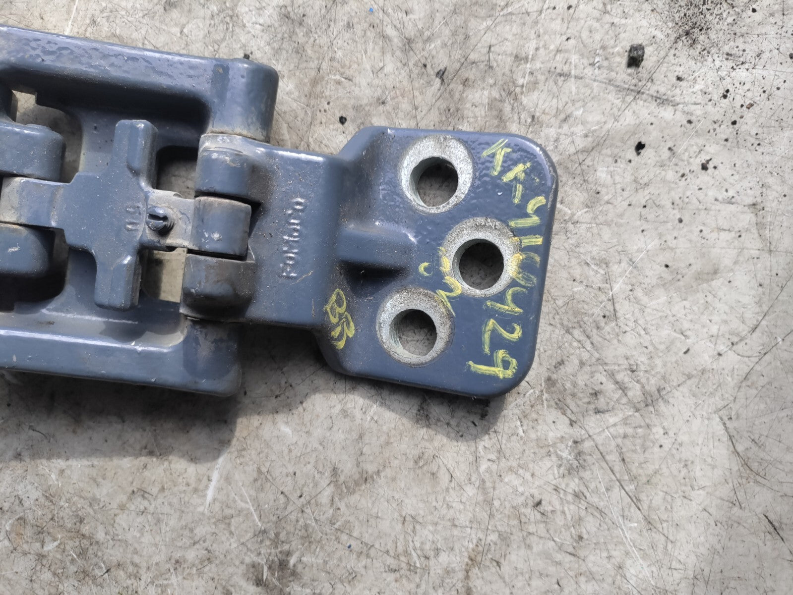 2021 FORD TRANSIT MK8 OSR DRIVER SIDE REAR DOOR HINGE KK41V42982BB