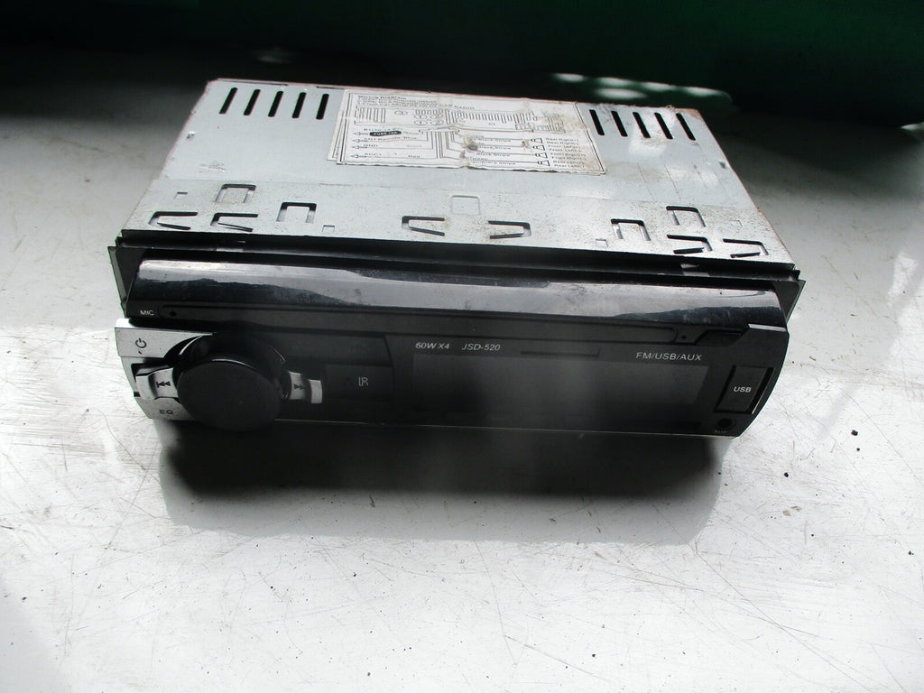 JSD 520 RADIO AUX USB STEREO
