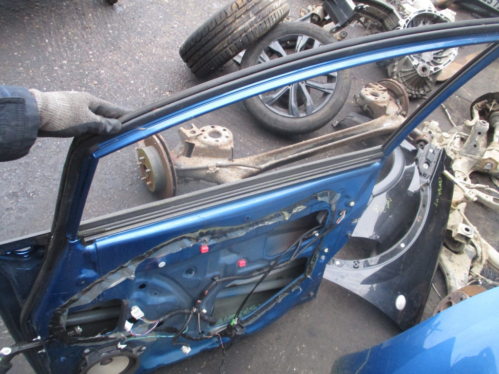 TOYOTA VERSO 2013 OSF DRIVER SIDE FRONT BARE DOOR BLUE