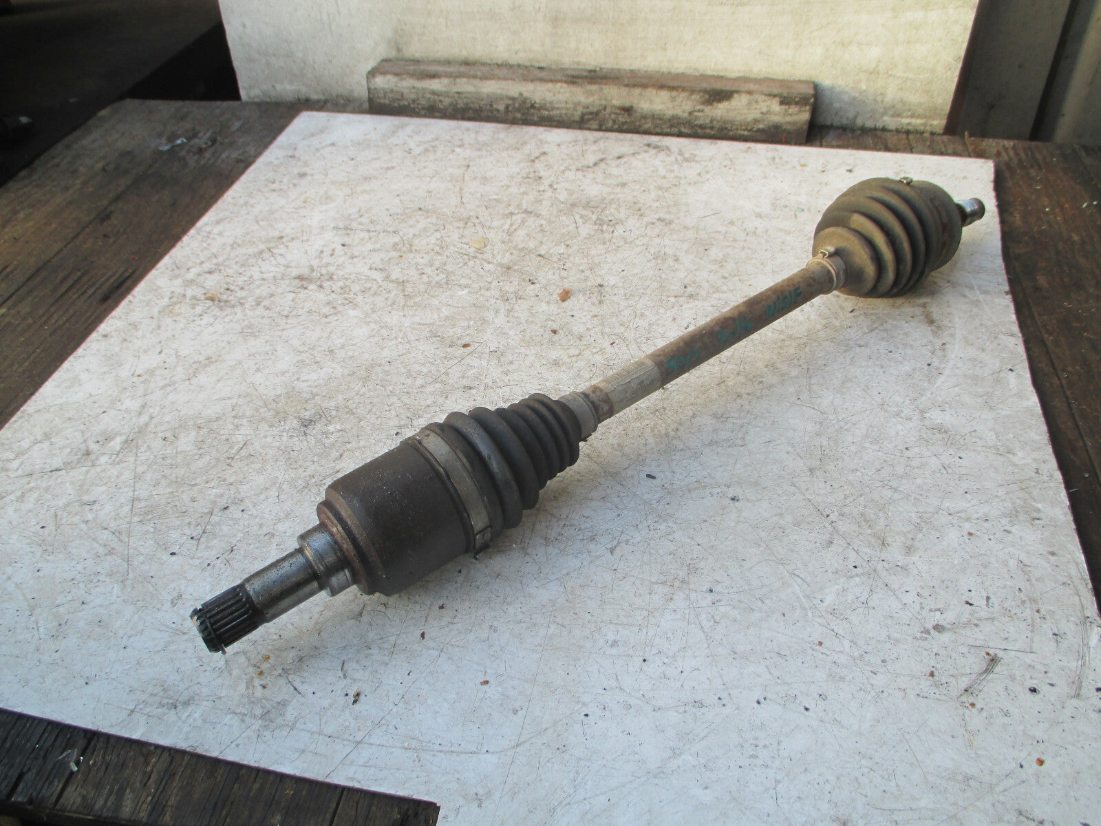 FIAT 500 2016 1.2 PETROL MANUAL NSF PASSENGER SIDE FRONT DRIVESHAFT 00519554810