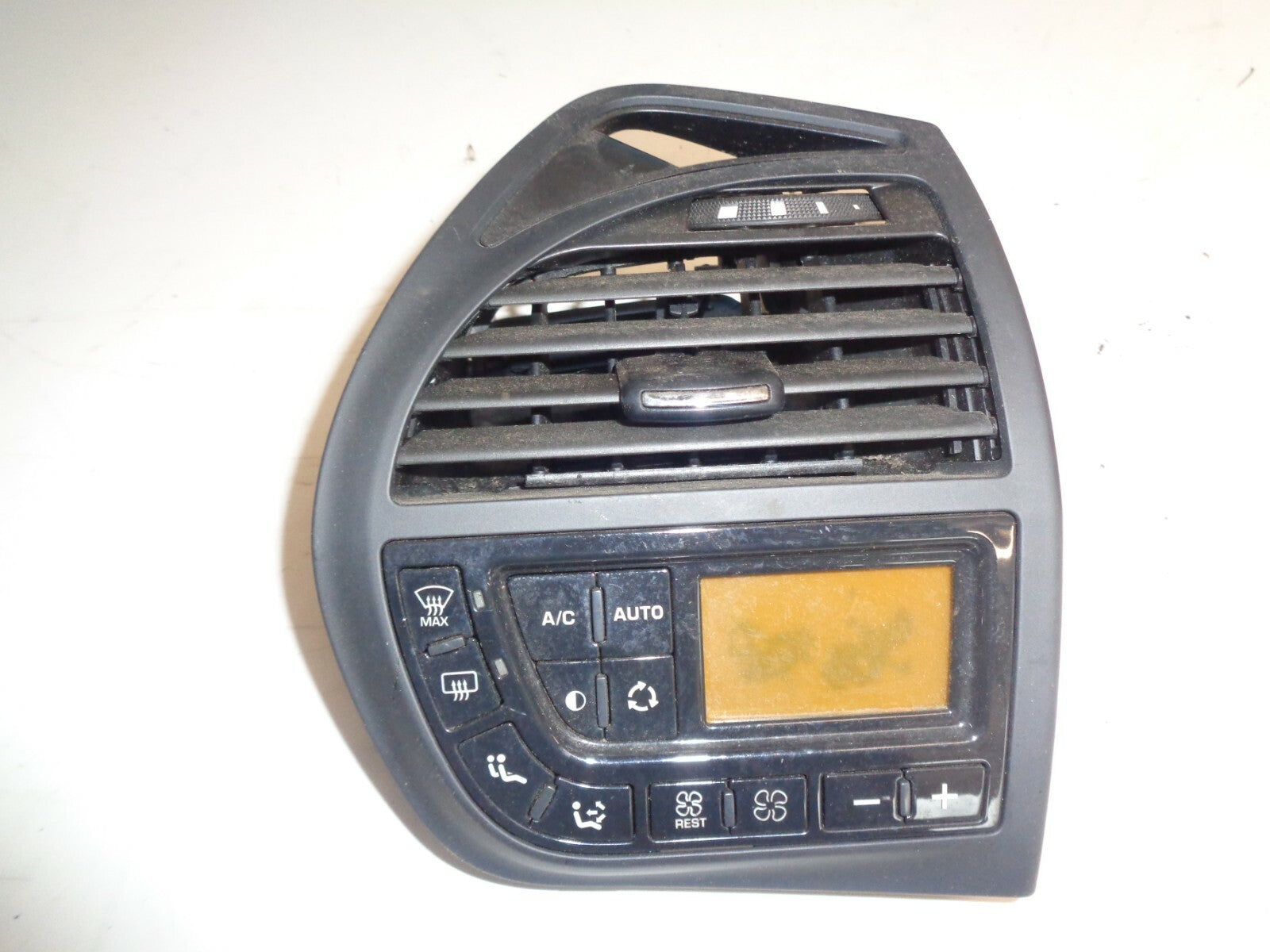 CITROEN C4 GRAND PICASSO 2014 1.6 HDI DRIVER AIR VENT CLIMATE CONTROL 9672838477
