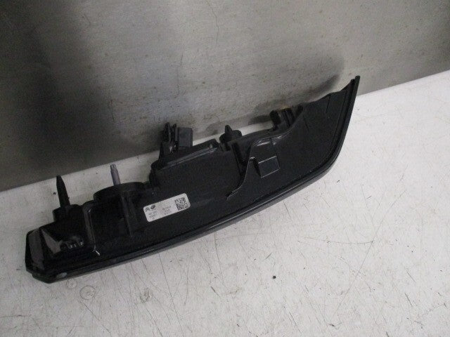 CITROEN C4 MK3 2020 NSR PASSENGER SIE REAR INNER TAILGATE REAR LIGHT 9831120680