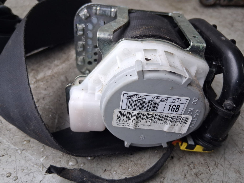 2021 VAUXHALL VIVARO MK3 NSF PASSENGER SIDE FRONT LEFT SEAT BELT 98083794