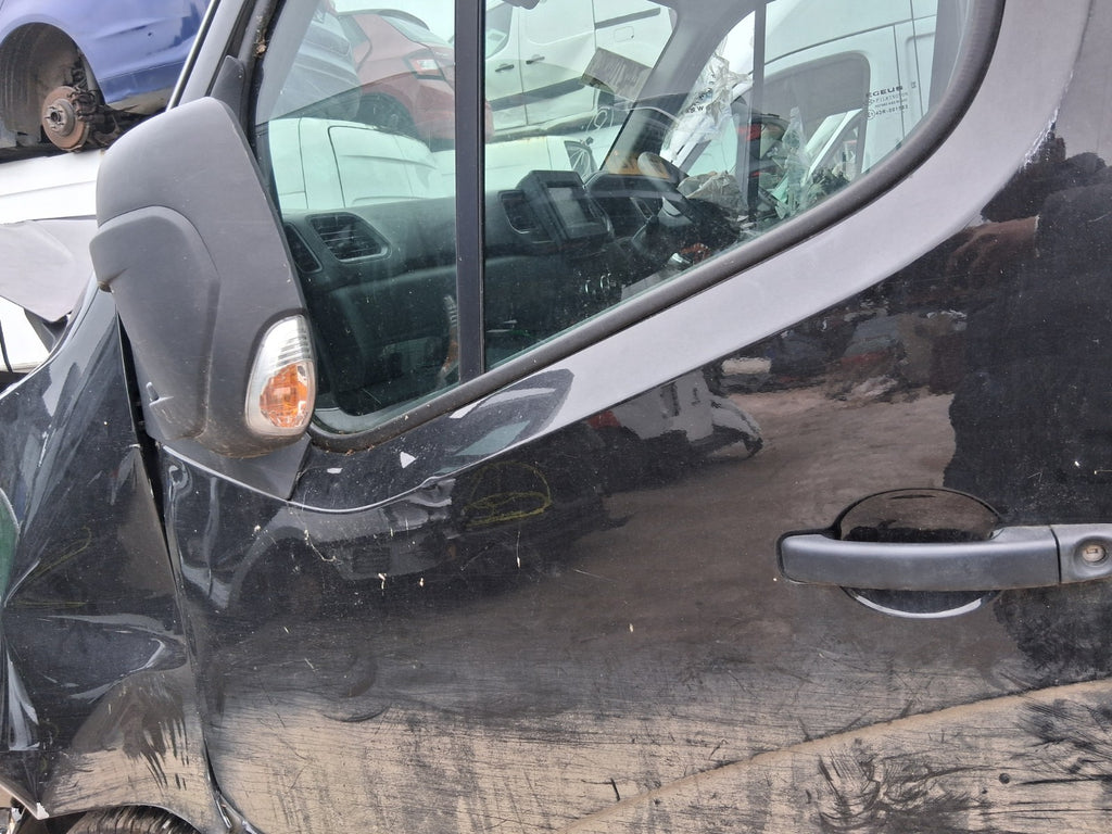 2021 NISSAN NV400 MK1 NSF PASSENGER SIDE FRONT LEFT BARE DOOR BLACK