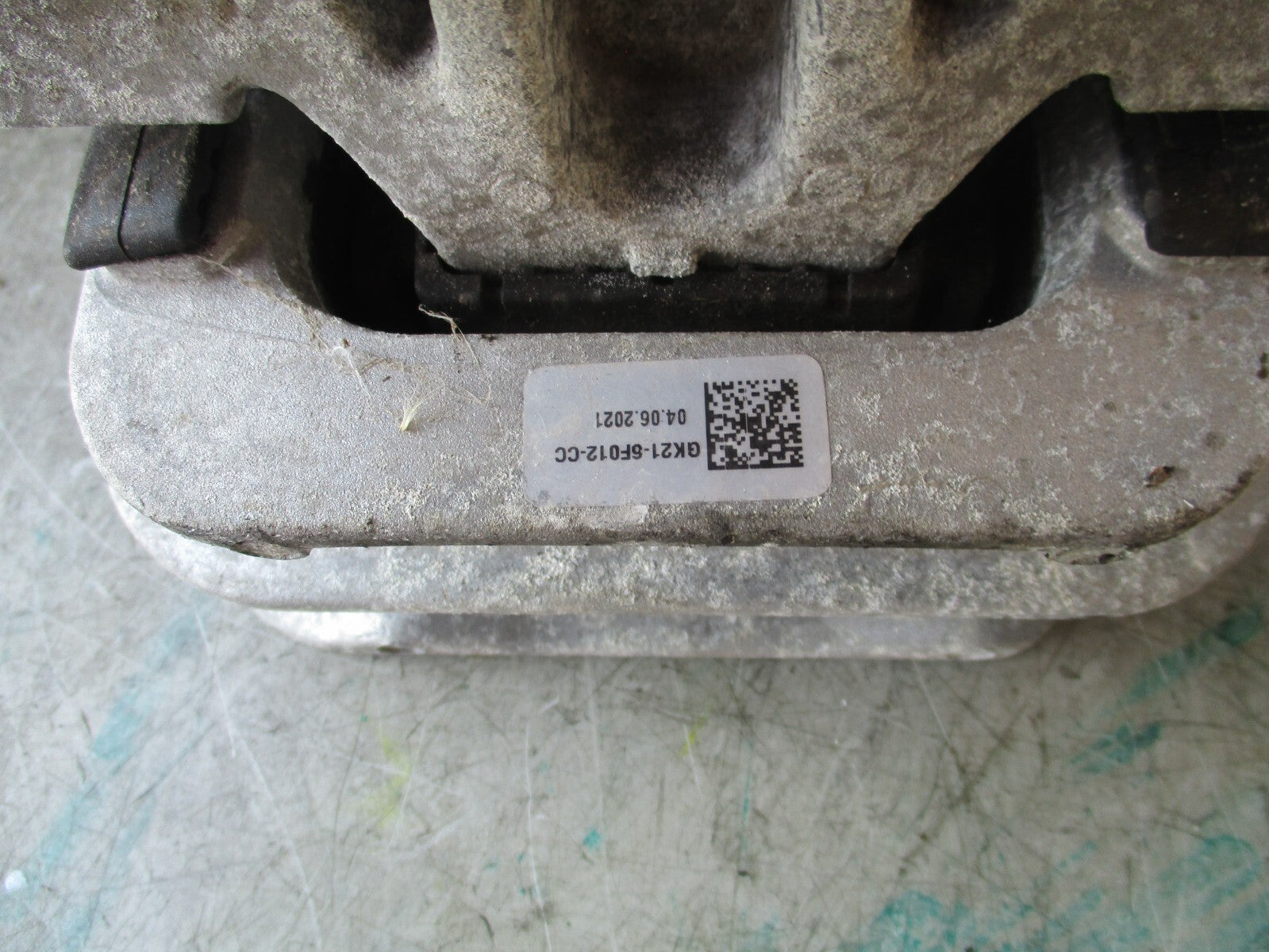 2019 FORD TRANSIT FRONT RIGHT ENGINE MOUNT GK21-6F012-CC