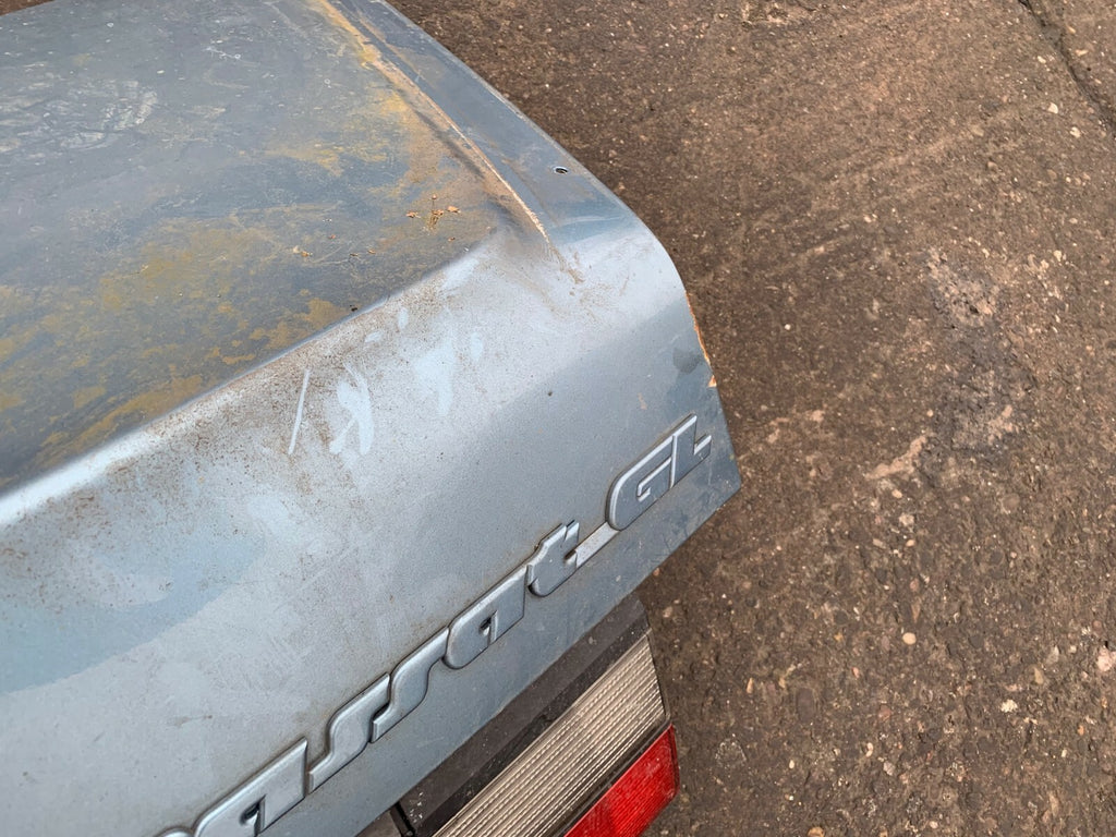 VOLKSWAGEN VW PASSAT B3 MK3 1990 SALOON BOOTLID BOOT LID HATCH BLUE