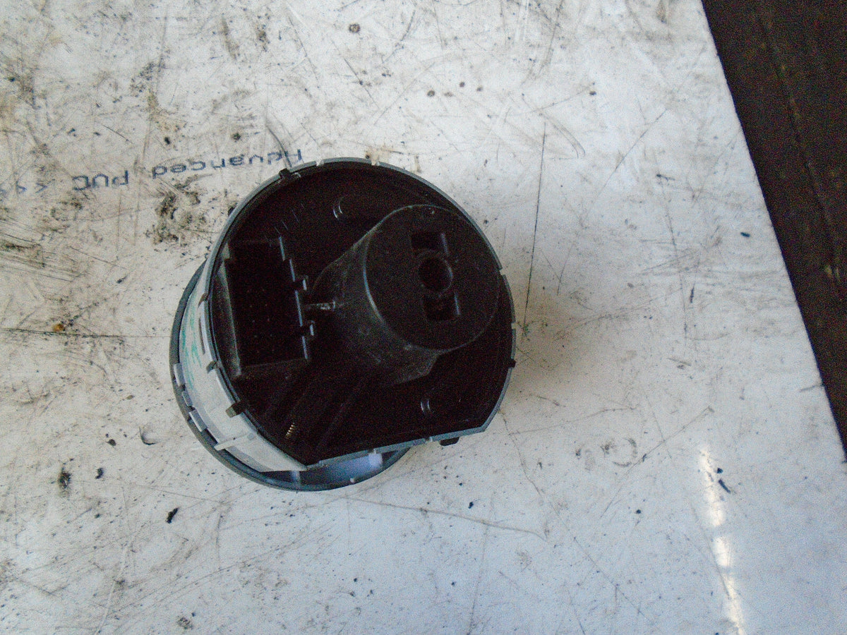 SKODA OCTAVIA MK3 2018 HEADLIGHT CONTROL SWITCH 5E0941431D
