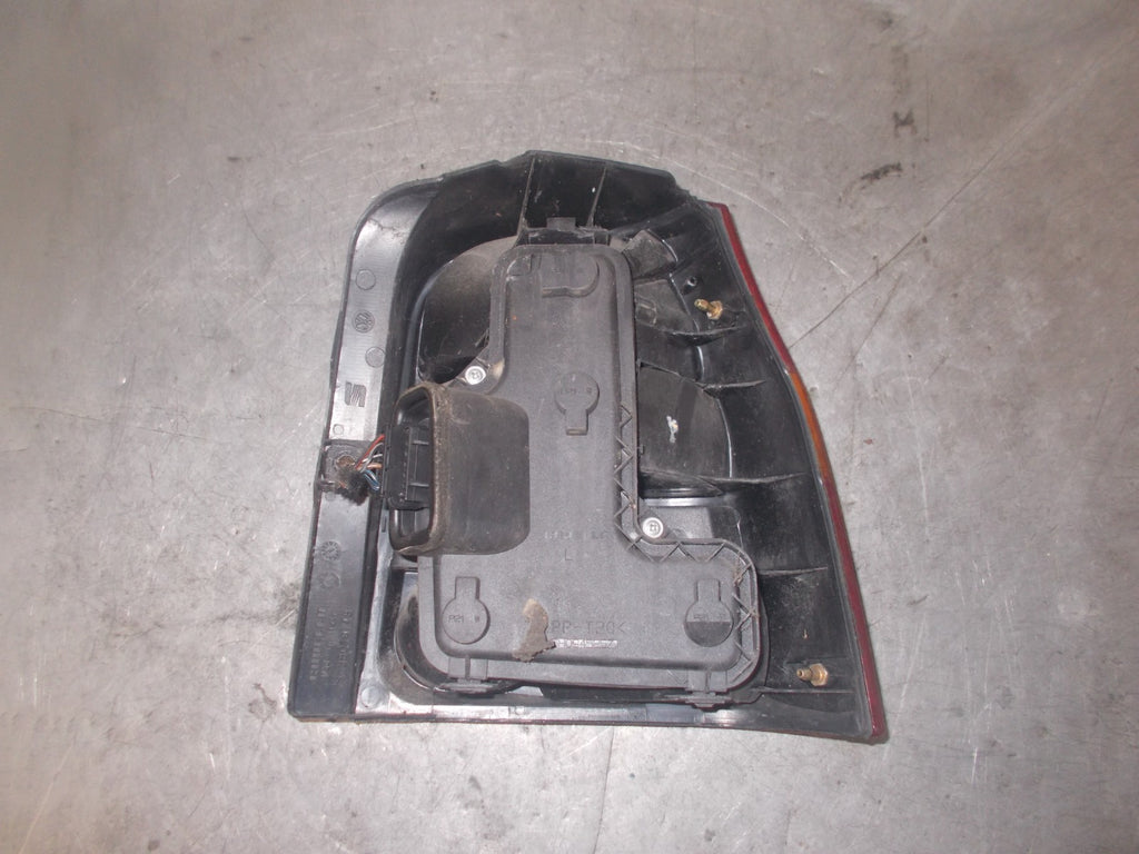 SEAT AROSA 1999 NSR PASSENGER SIDE REAR TAIL LIGHT 6H0945111J