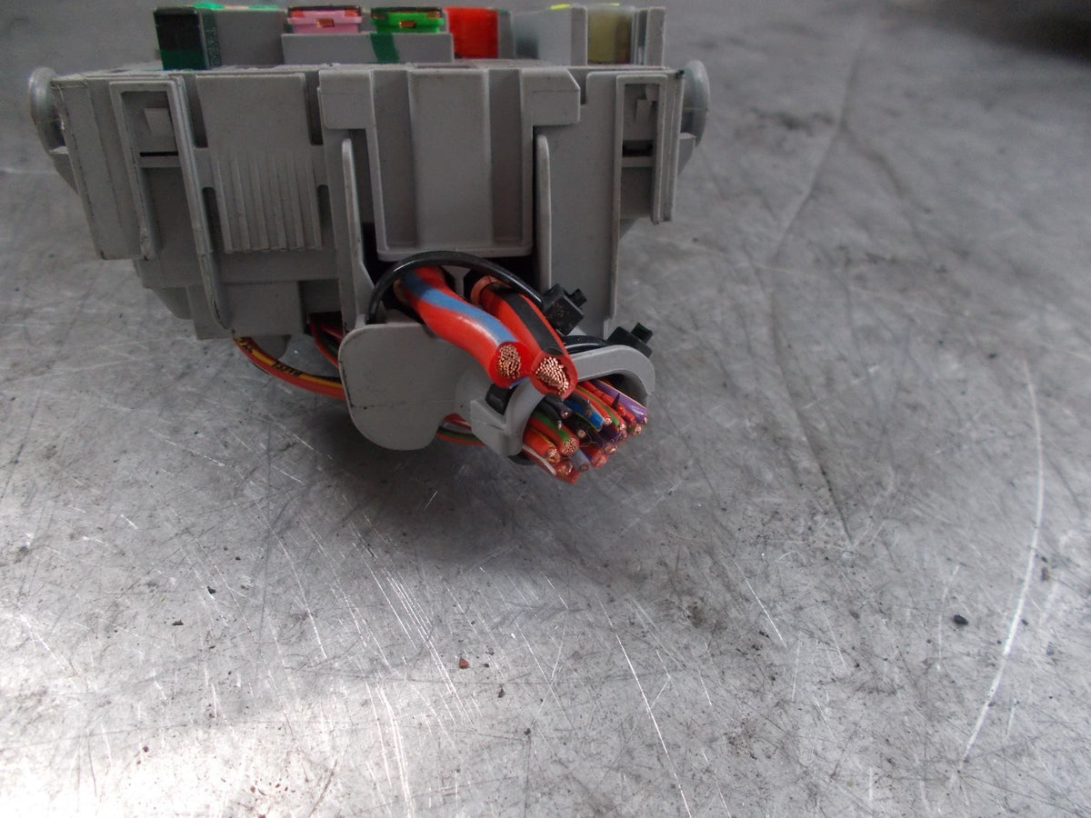 VAUXHALL ASTRA INTERIOR FUSE BOX RELAY UNIT 13222786
