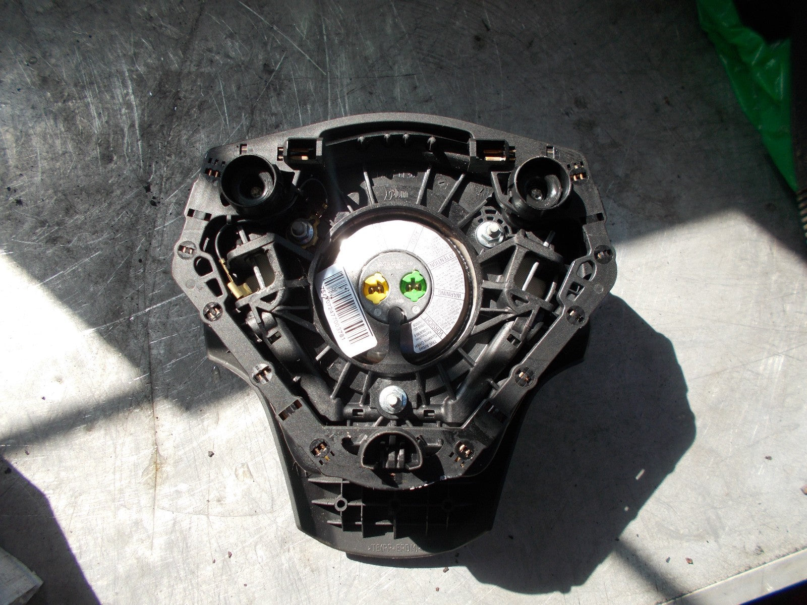 VAUXHALL CORSA D PRE FACELIFT 2006-2011 STEERING WHEEL AIR BAG 4 PIN PA25060044